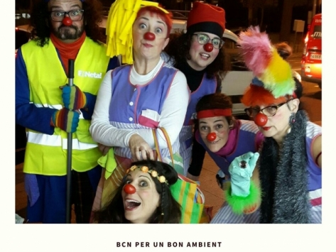 Omplint de somriures els carrers d'Eix Maragall