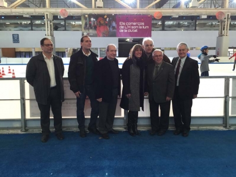 La Fundació Barcelona Comerç visita la pista de gel de la Farga de l'Hospitalet