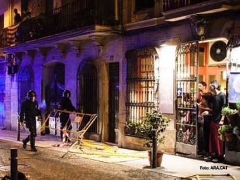 Los comerciantes exigen respeto a su trabajo y establecimientos y condenan los disturbios en Gràcia